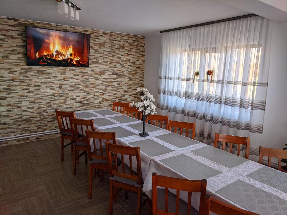 מלון פולובראג'י Angela מראה חיצוני תמונה